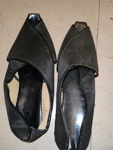 Black mojdis