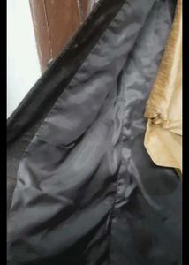 I&#39;m Selling My Party Wear Coat