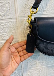 🇺🇸 Coach Imported Shoulder Bag