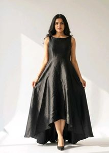 Elegant Black Maxi Dress