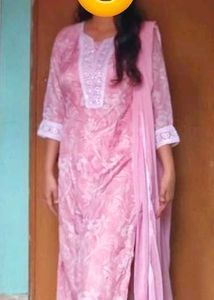 Elegant Pink Embroidered Kurta Set