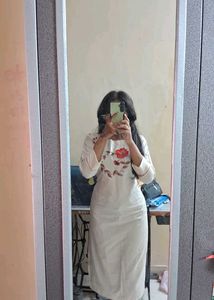 Elegant White Floral Kurta