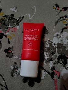 Strawberry Strobe Cream