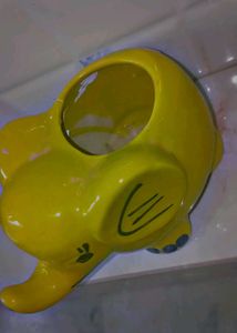 Elephant Shapes Ceramic Vase
