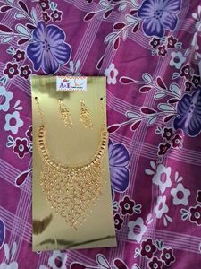 Gold-tone Necklace & Earring Set