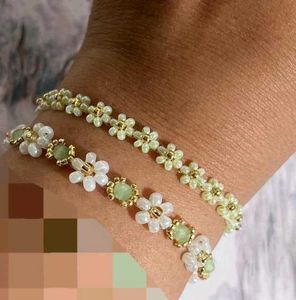 🌟 Aesthetic Beaded Bracelets.