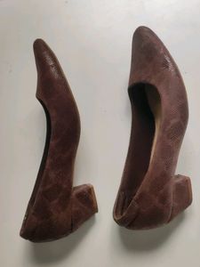 Mochi Pumps With Block Heels