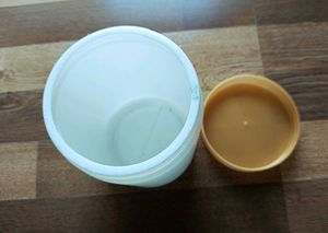 Plastic Container With Golden Lid