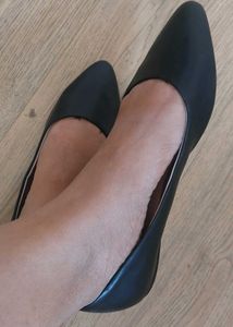 🥿H&amp;M Black Flat/Ballerinas