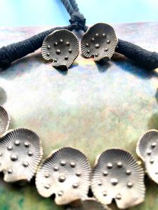 Antique Metal Lilypad Necklace Set
