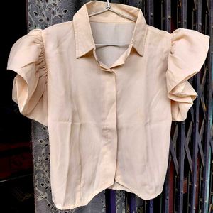 Elegant Ruffled Sleeve Top