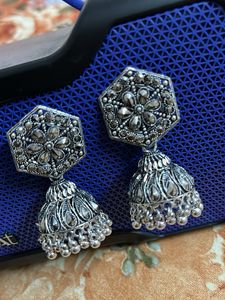 Silver Jhumka Earrings