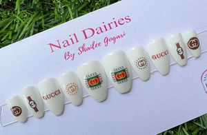Gucci Press-On Nails