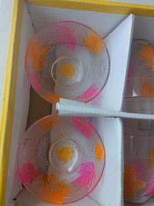 7 Peice Set Which Includes 2 Bowl, 4 Glass &amp; 1 Jug