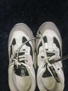 Sneaker For Women