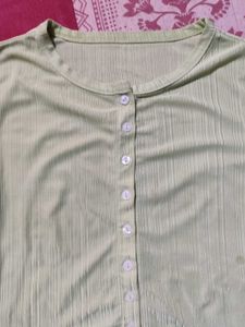 Cute Green Button-Up Crop Top