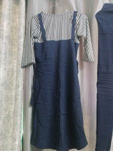 Navy Blue Top With Jeggings Combo