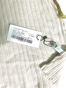 WITH TAG Sleeveless Top