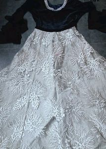 Dizining Gown&amp;duptta