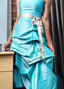 Elegant teal Dress 🩵