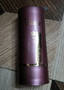 Olivia Pan Stick And Beautiful Earings