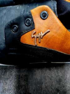 Semi Formal And Casual Shoe Imported From Italy