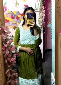 Green Embroidered Kurta