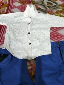 Navy Blue colour Little Boy paint cort