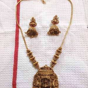 Temple Jewelry Set