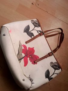 Rohit Bal&#39;s oriflame Bag for ladies
