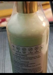 St.Botanica Tea Tree Shampoo