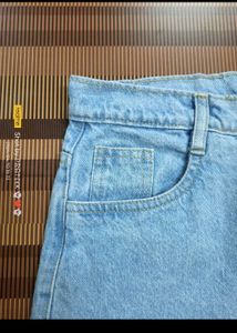 Straight Leg Jeans(Unused)