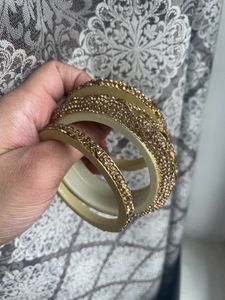 Golden Bridal Bangles Set (8pcs)