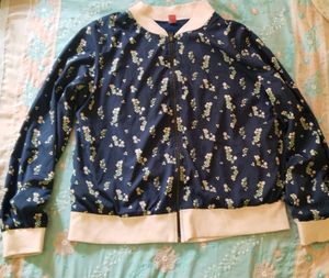 Nuevos Damas Brand ...Here Its Written Xl But L ,M Can Wear It Easily.. I Never used this Product.