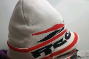 Reebok winter White Beanie Hat