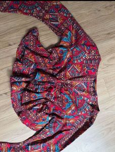 Multi Color Ruffle Top 💗