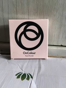 One Colour Face Powder Compact- Light