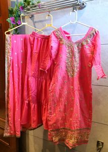 🎀💘Women Sharara Suit with Dupatta💘🎀
