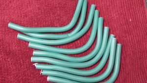 Self holding curling flexi rods