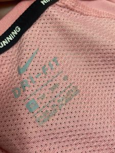 Nike Women&#39;s Regular fit Sports T-Shirt