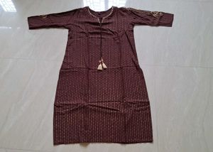Brown Kurta with Golden Thread Embroidery !
