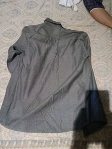 Men's Long Sleeve Button-Down Shirt