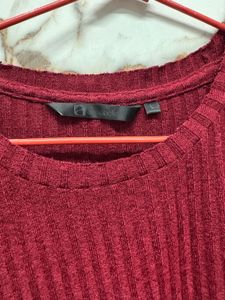 Burgundy Sleeveless Top