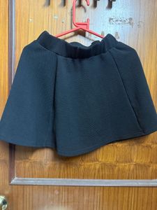 Black Skirt