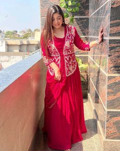 Ethnic Gown For Women's