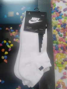 Nike Socks (3 Pairs)