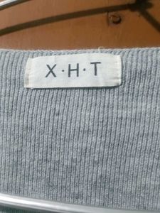 Elegant Grey Knit Midi Dress