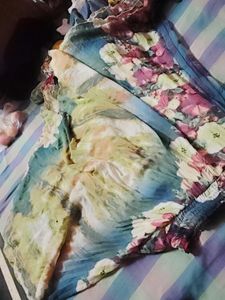 Floral Pleated Skirt