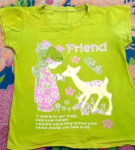 Parrot Green Used T-shirt For Girls