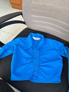 Fitted Crop Shirt